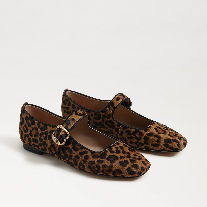 Michaela Mary Jane Flat