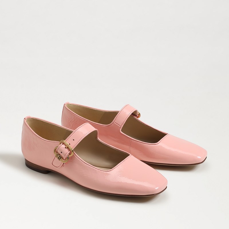 Michaela Mary Jane Flat