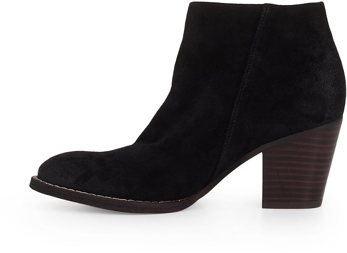 macon ankle bootie