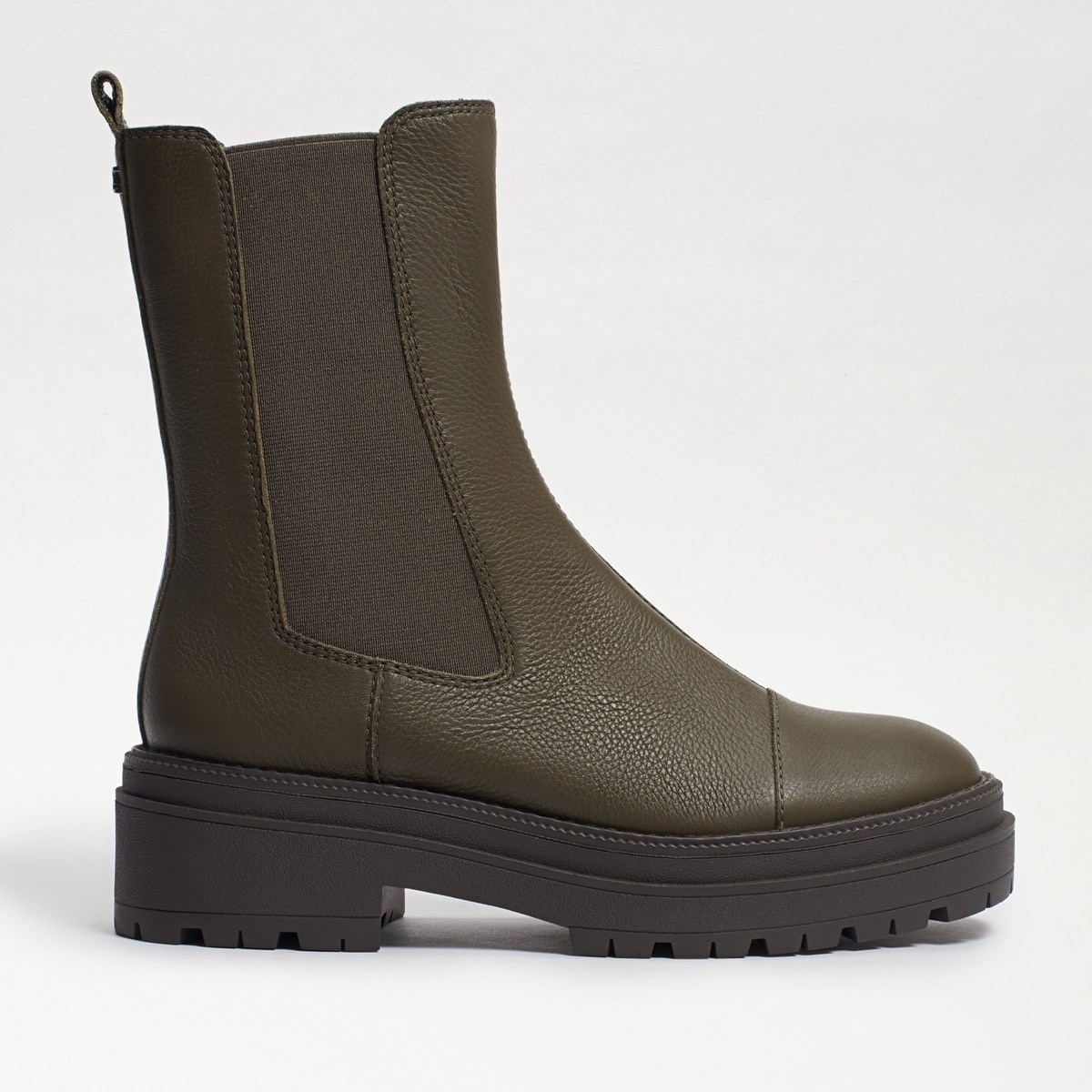 wellington lug sole chelsea boot