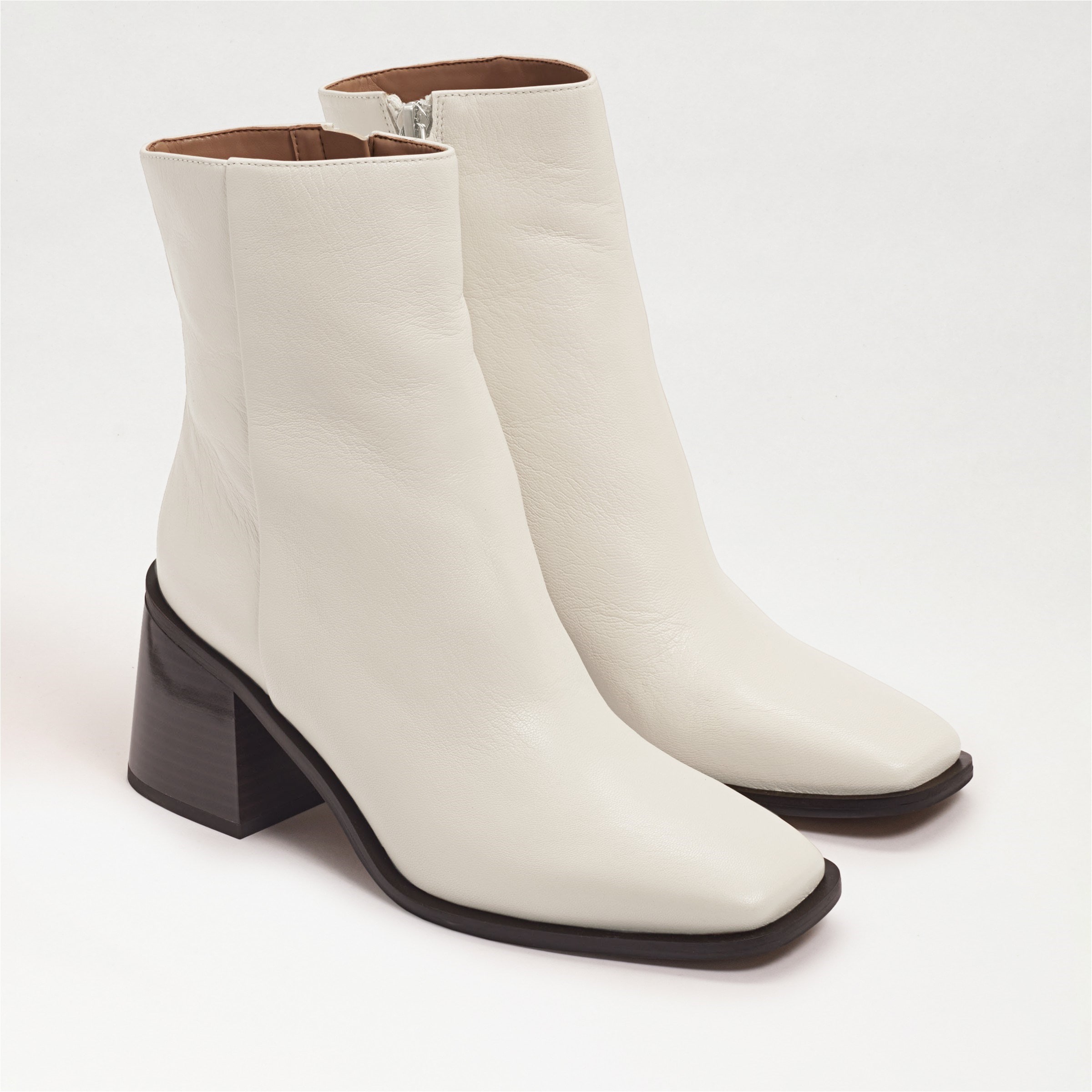 ugg boots bailey bow chestnut