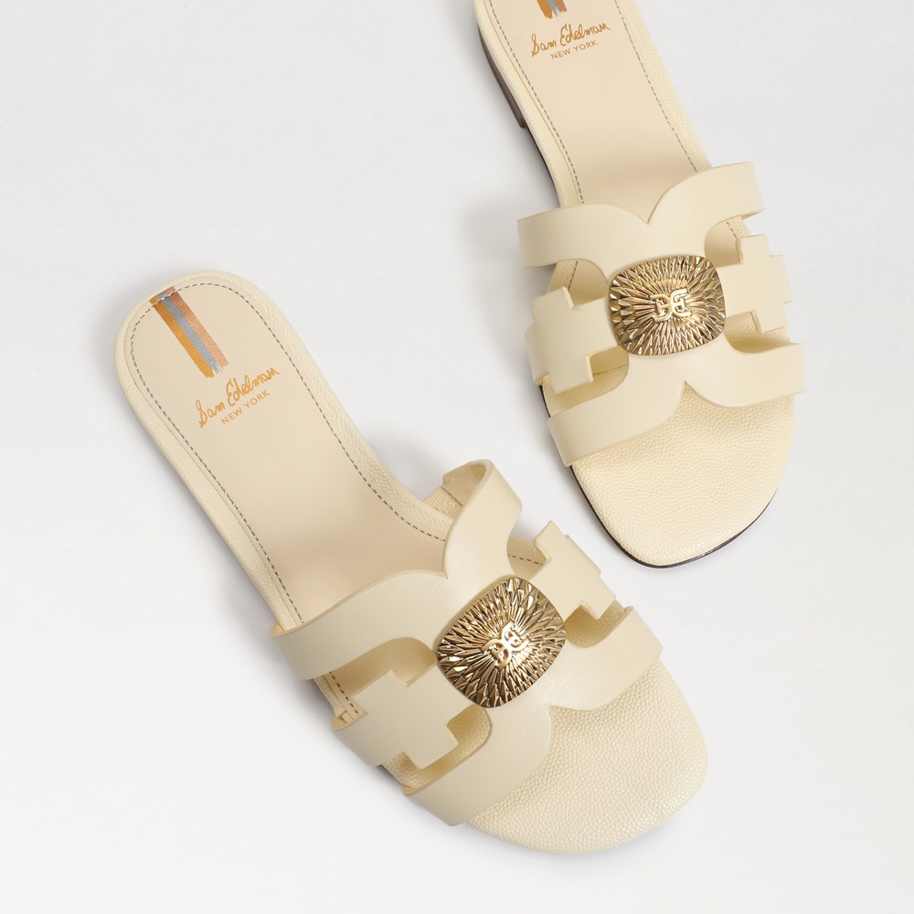 Sam edelman hot sale medallion sandals