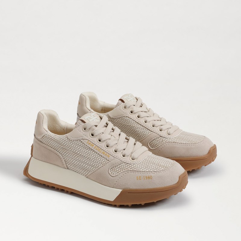 Layla Sneaker